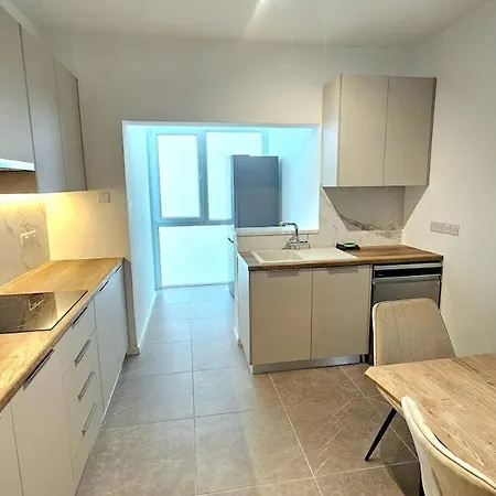 Kanika 3 Bedroom 公寓 利马索尔