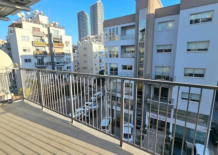 Kanika 3 Bedroom Apartmán *