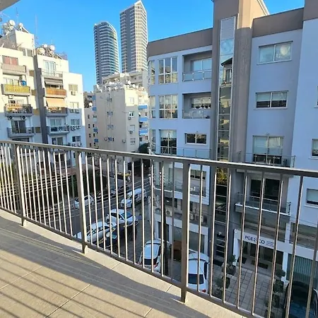 Kanika 3 Bedroom Apartamento *