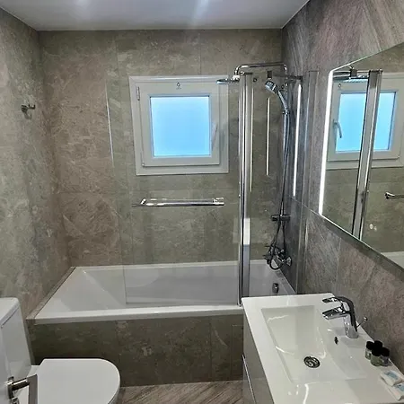 Kanika 3 Bedroom Apartamento