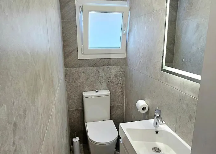 Kanika 3 Bedroom アパート